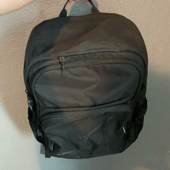 Embark Black Backpack Good Condition - Picture 2 of 3